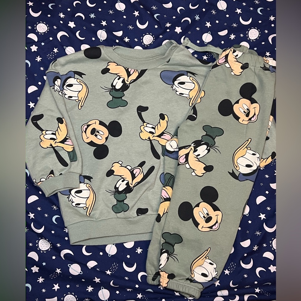 H&M Disney Micky Mouse Sweatshirt & Pants Set, size: 18Months